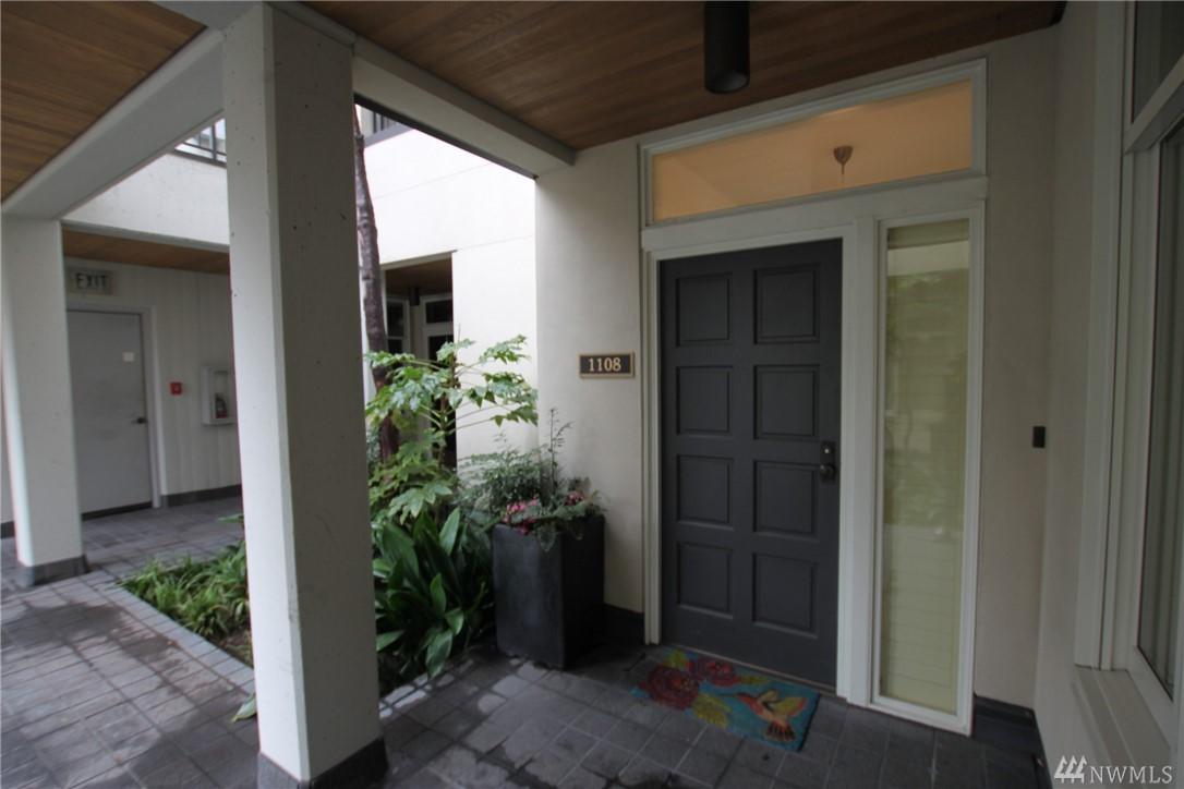 1009 Western Ave - Photo 1