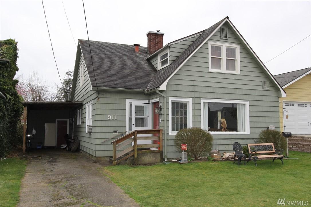 911 Alder St - Photo 1