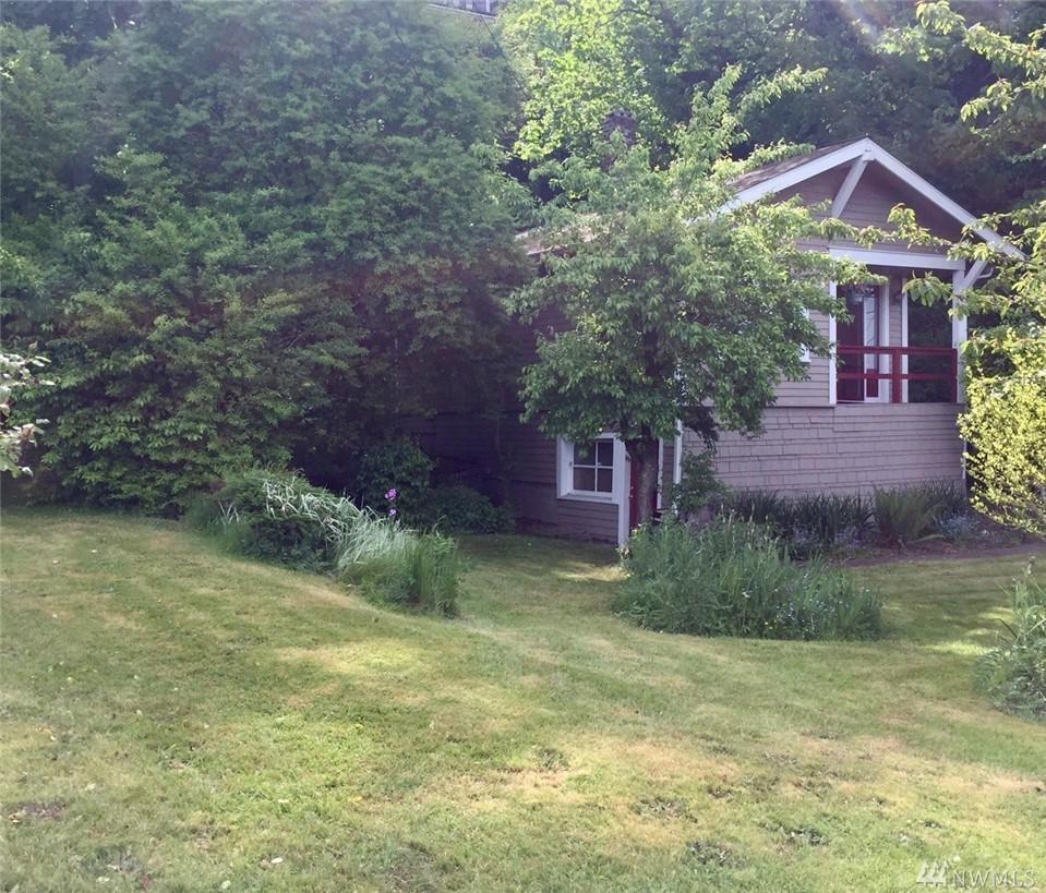 2214 12th Ave - Photo 1