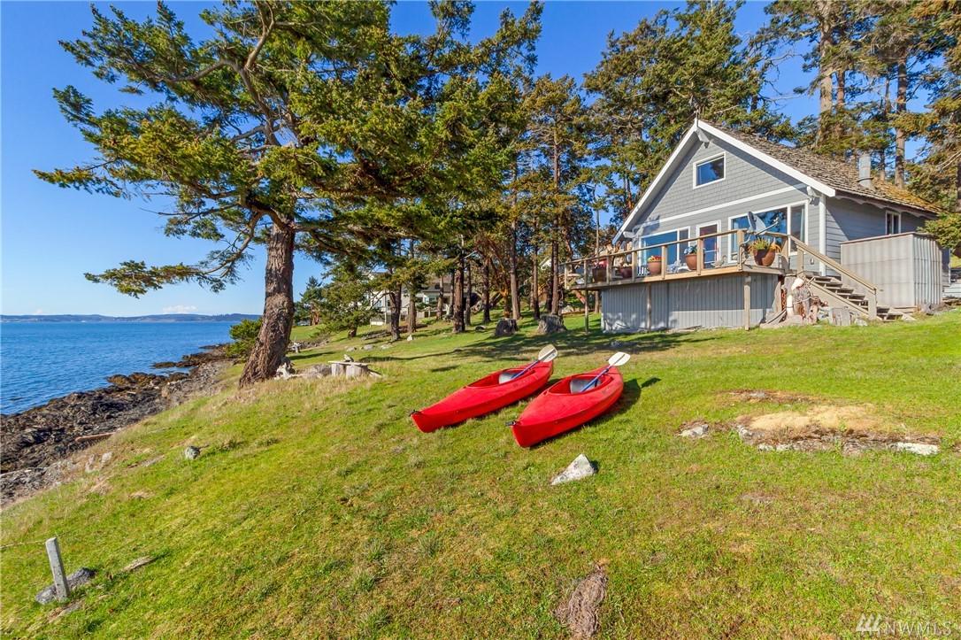 749 Cape Dr - Photo 1