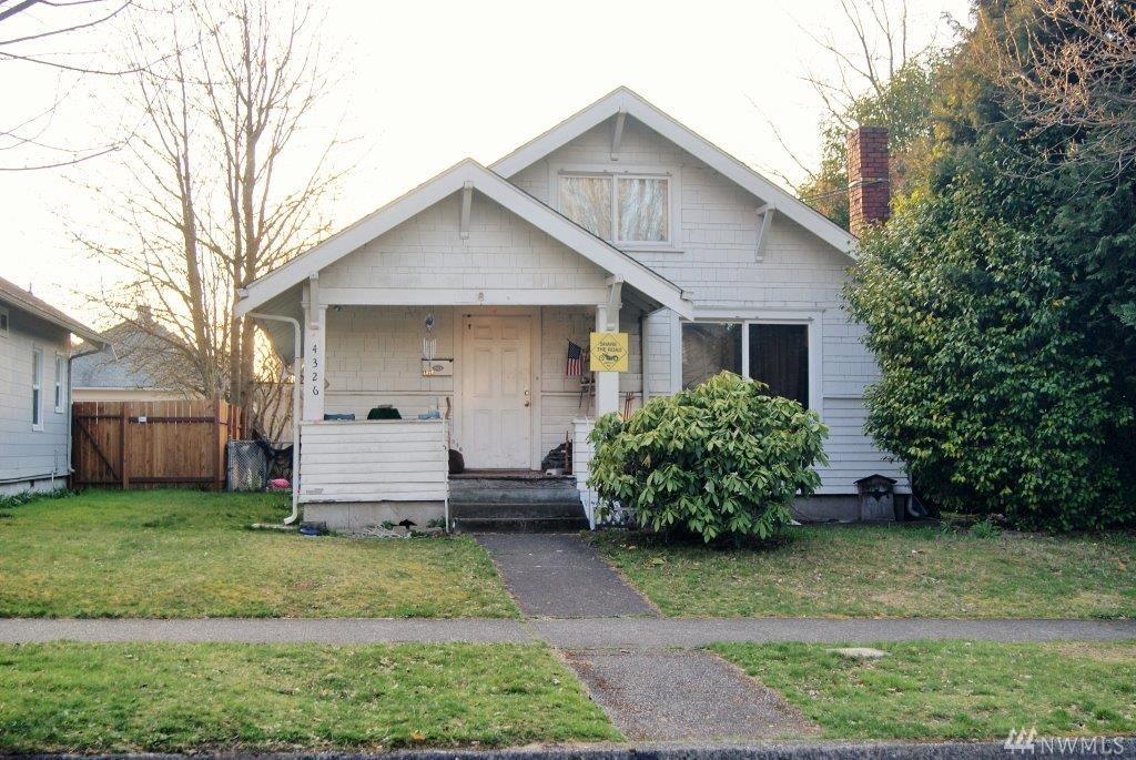 4326 G St - Photo 1
