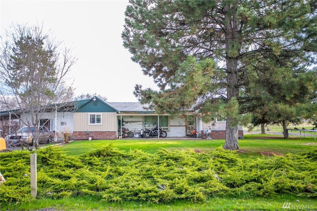 9775 Stone Rd - Photo 1