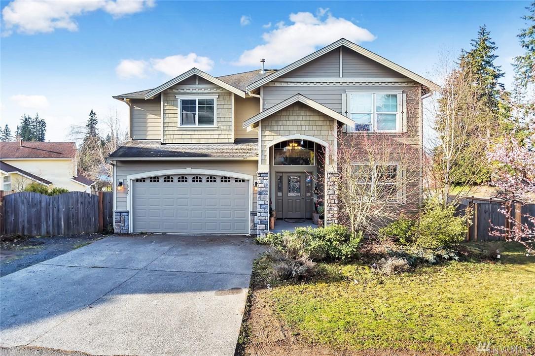 16725 Spruce Wy - Photo 1