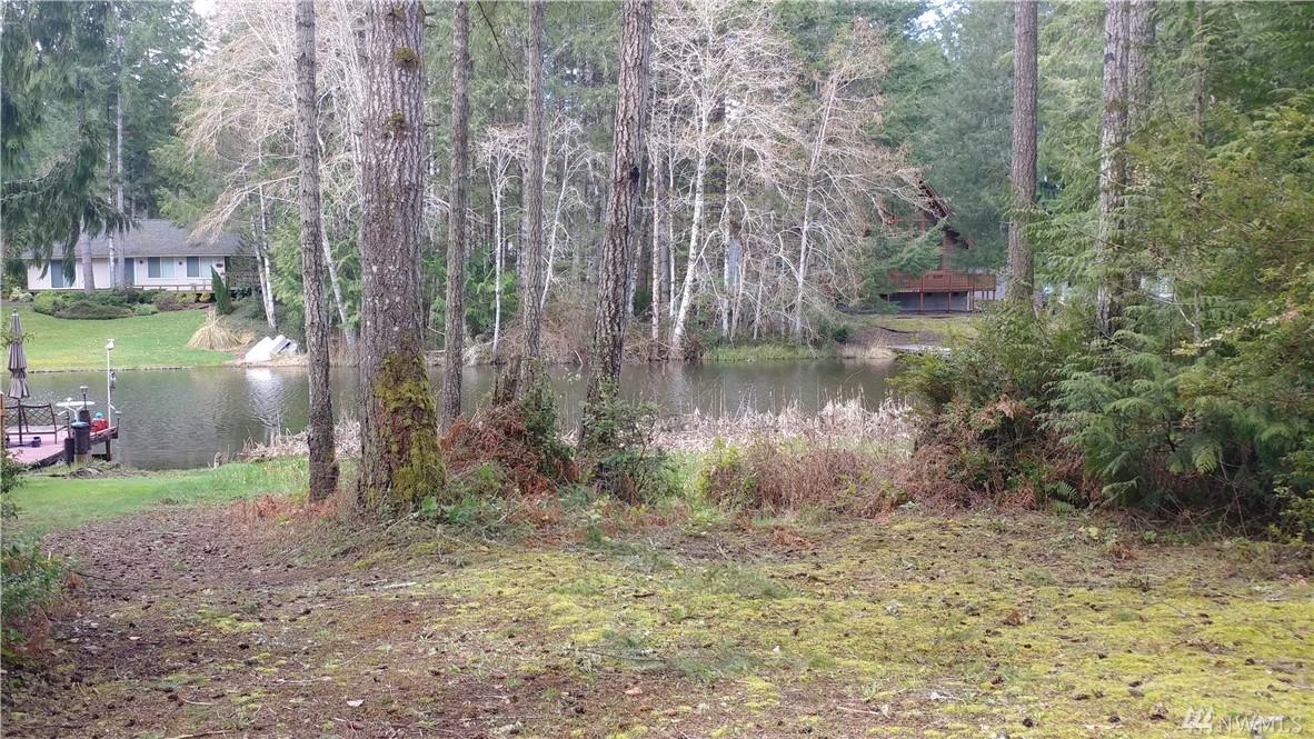 420 Lakeshore Dr - Photo 1