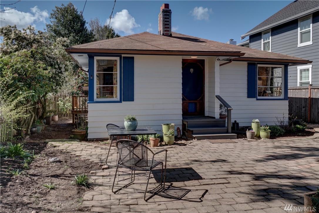 10051 40th Ave - Photo 1