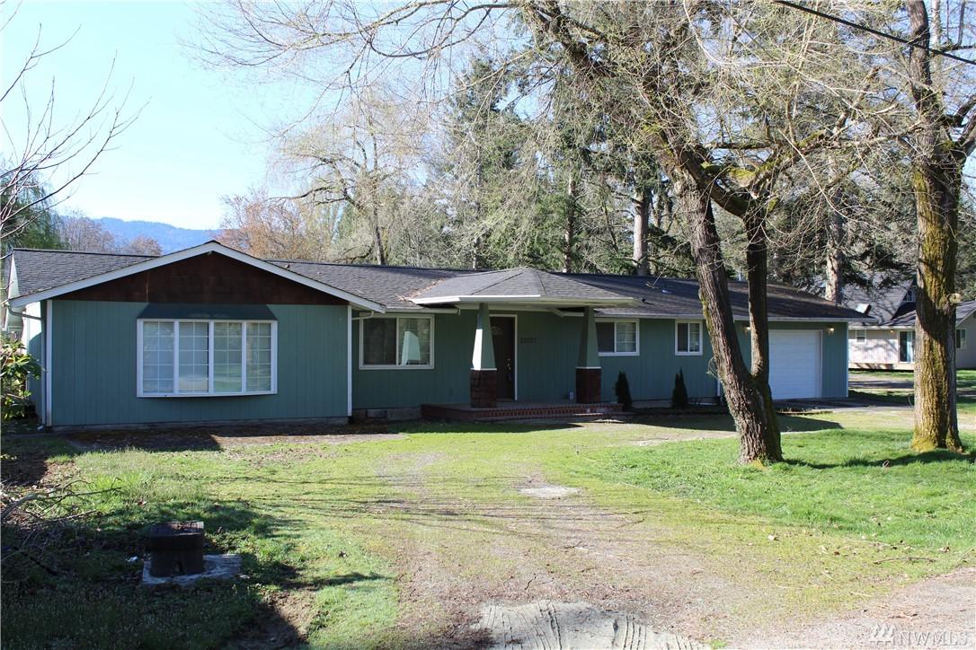 22037 60th St - Photo 1