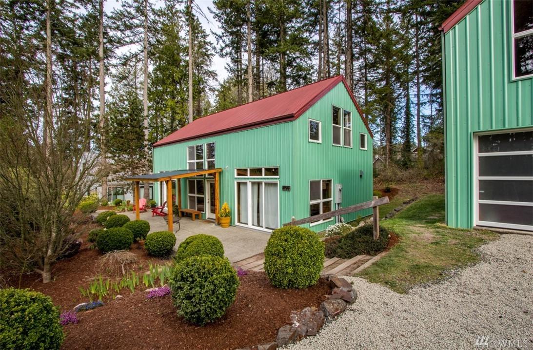 656 Moji Lane - Photo 1