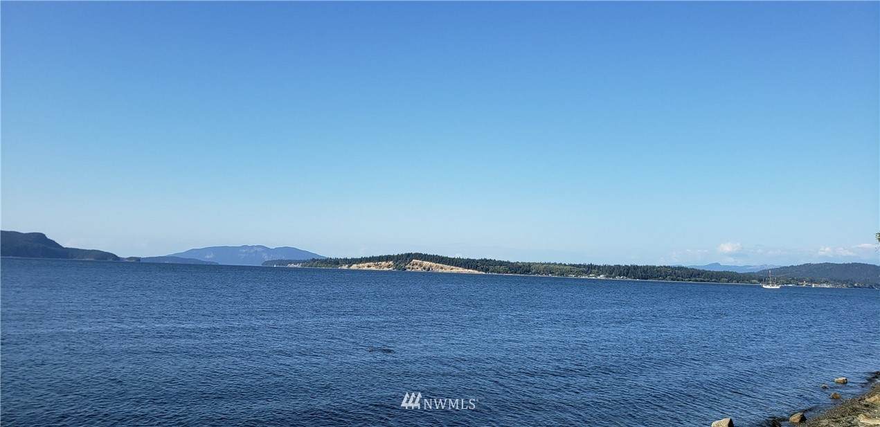 4100 Oakes Avenue - Photo 1