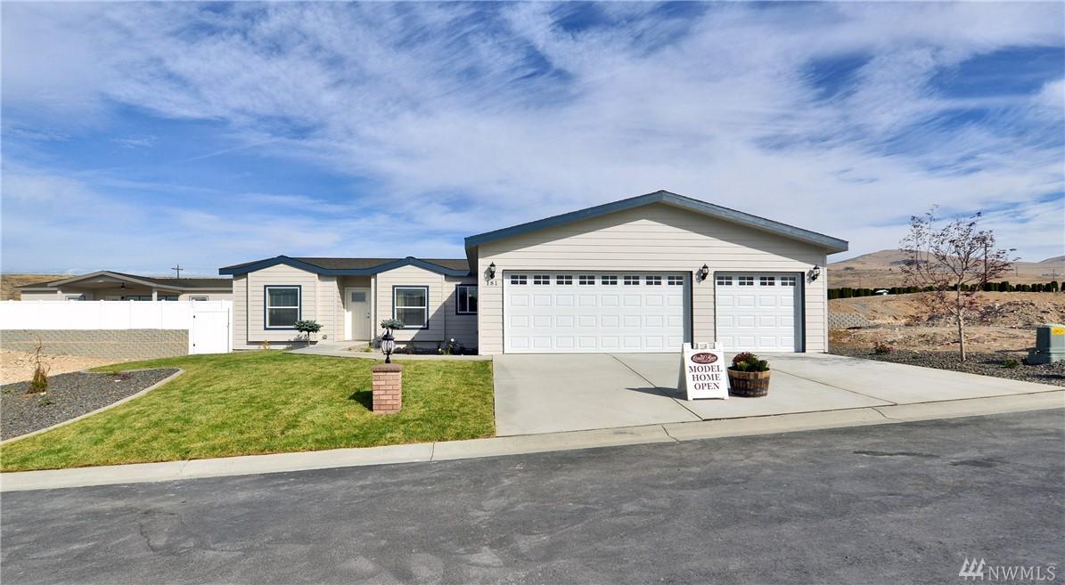 200 Bridle Wy - Photo 1