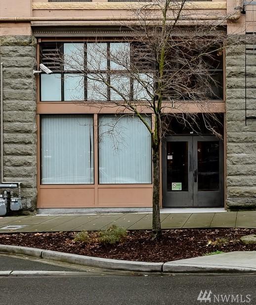 752 Broadway - Photo 1