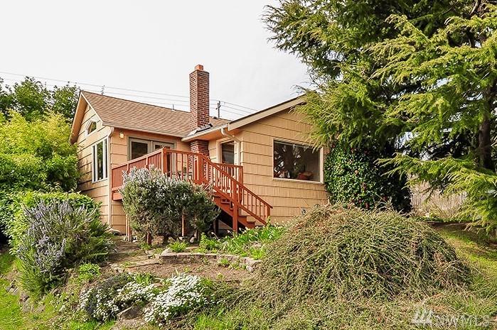 4503 51st Ave - Photo 1