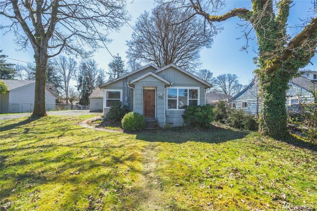 1533 Johnson Ave - Photo 1