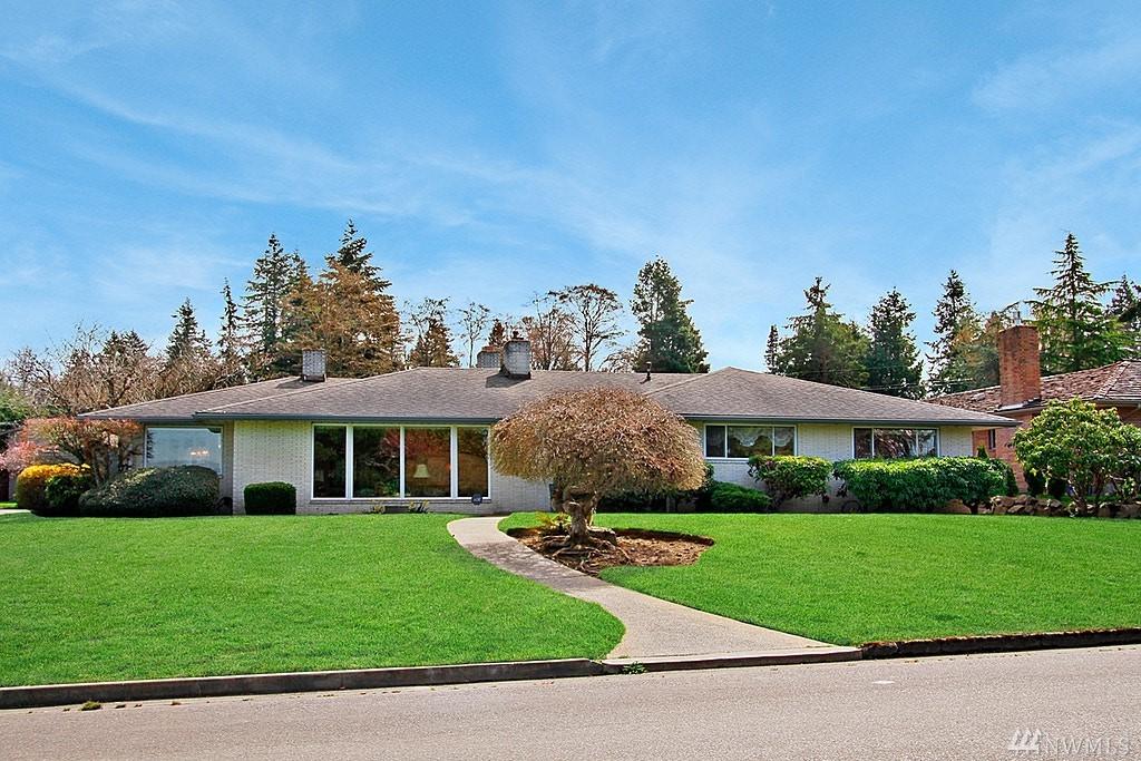 1005 Park Dr - Photo 1