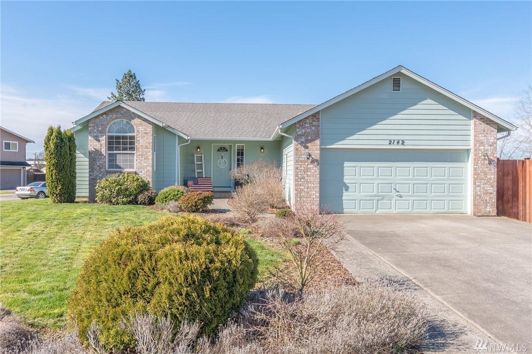 2142 Olympic Dr - Photo 1