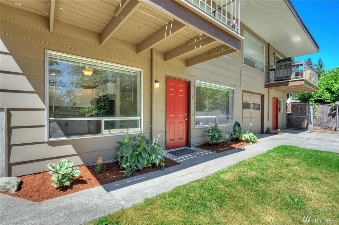 15532 27th Ave - Photo 1