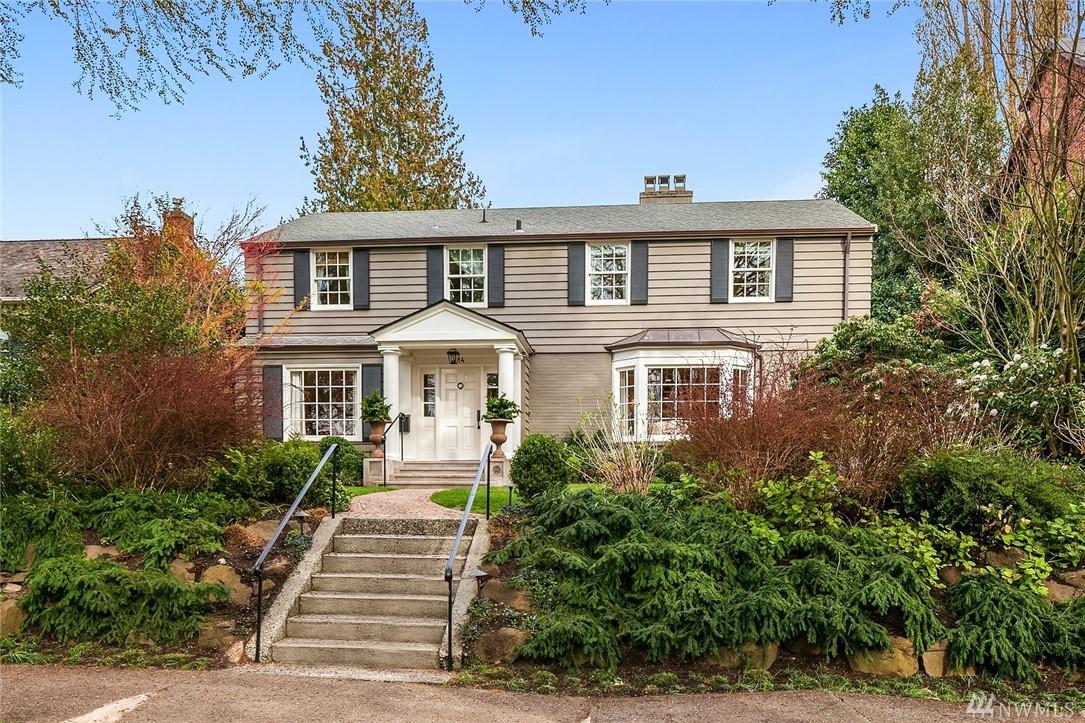 614 34th Ave - Photo 1