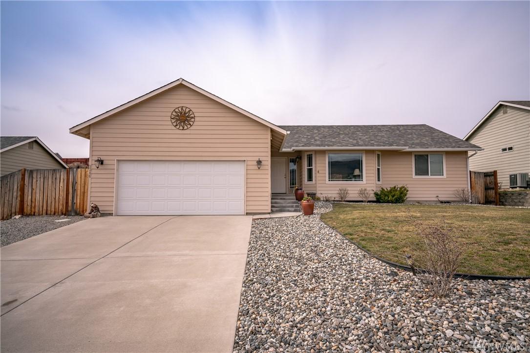 2386 Silo Dr - Photo 1
