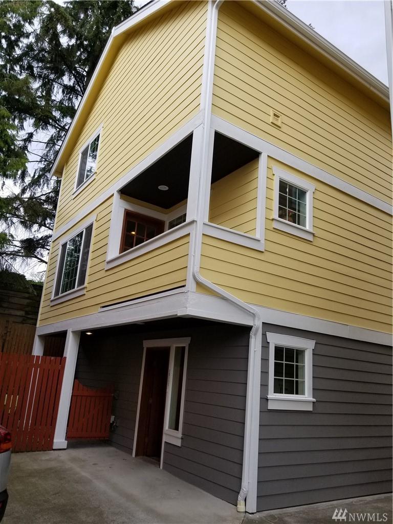 10111 3rd Ave - Photo 1