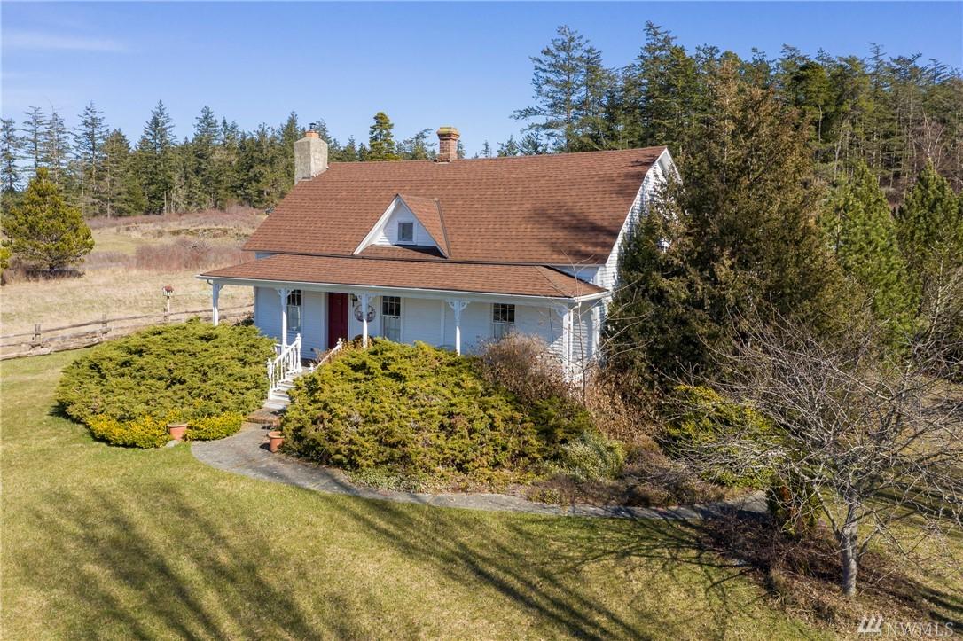 5375 Center Rd - Photo 1