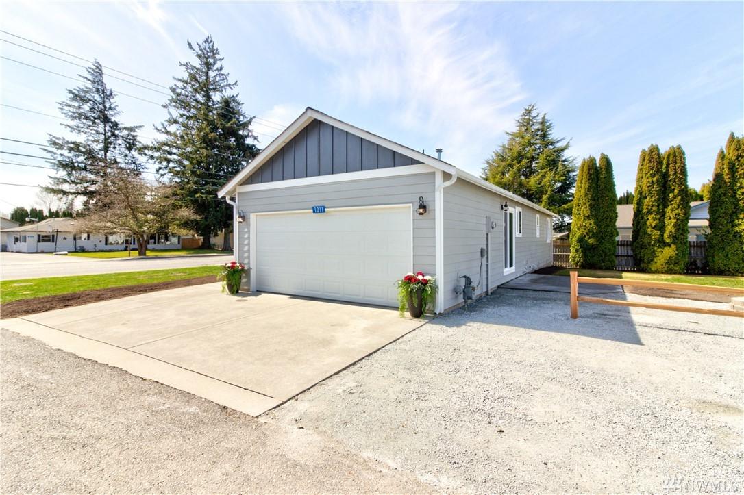 1011 Peterson Rd - Photo 1