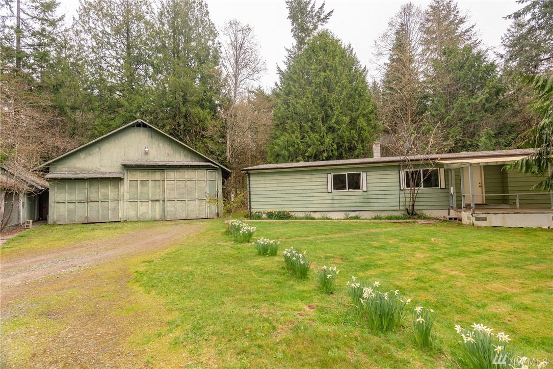 344 Halliday Rd - Photo 1