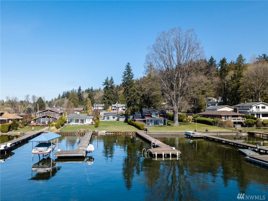 10512 Sandy Beach Dr - Photo 1
