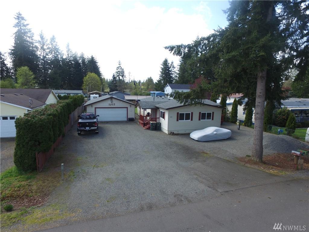 2523 113th - Photo 1