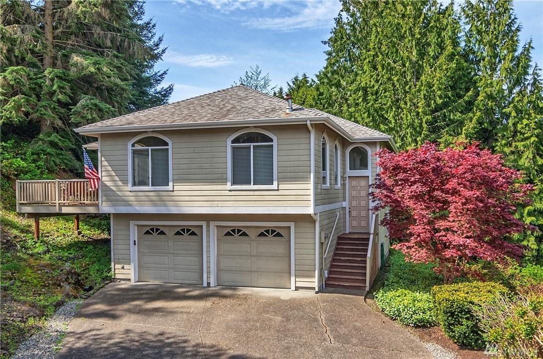 233 Dunsmuir Rd - Photo 1