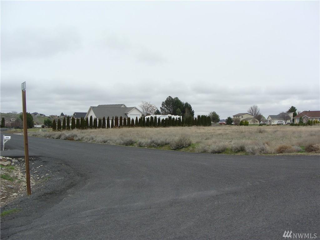 3117 Kestrel Dr - Photo 1
