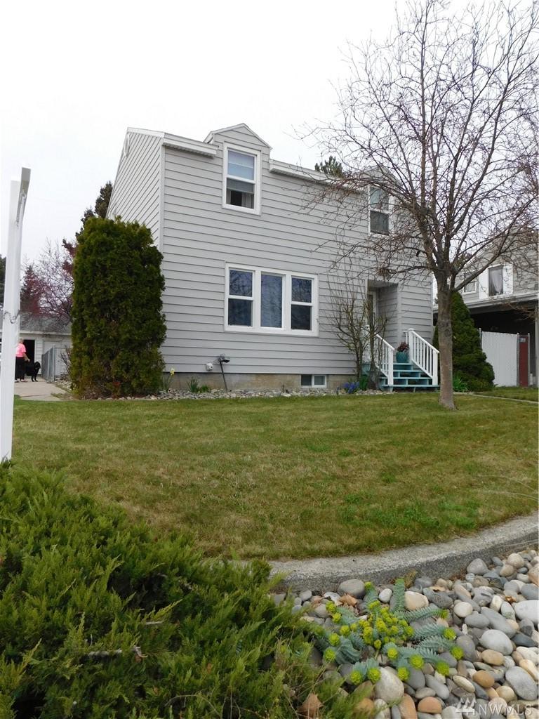 1511 Jadwin St - Photo 1