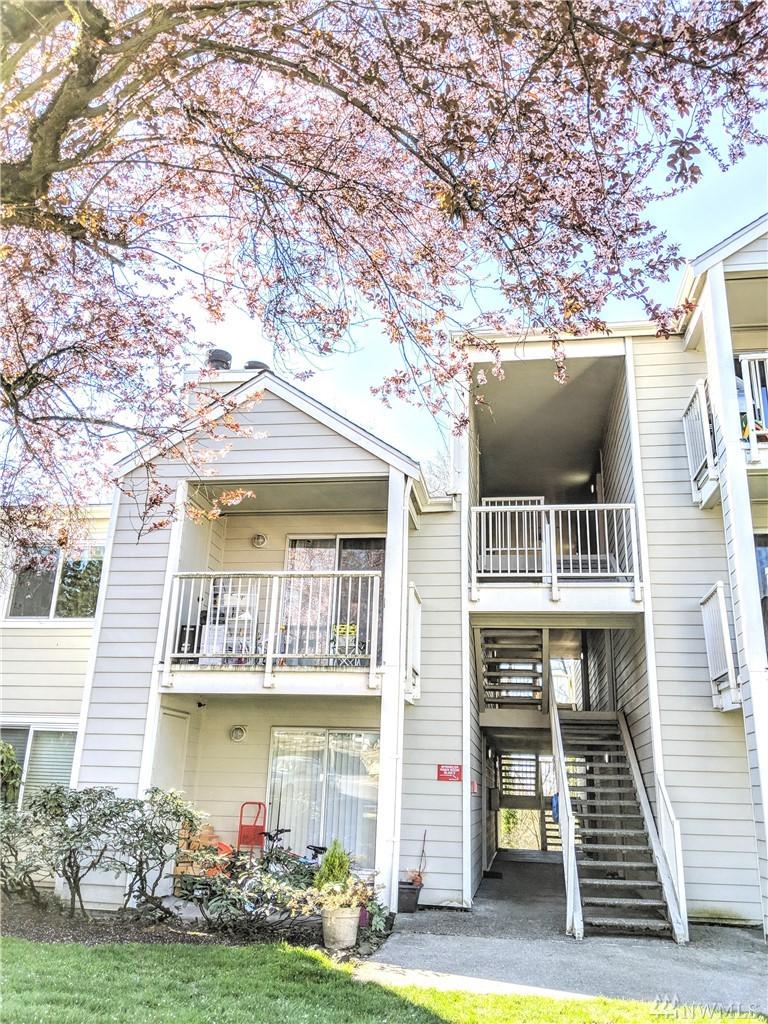 975 Aberdeen Ave - Photo 1