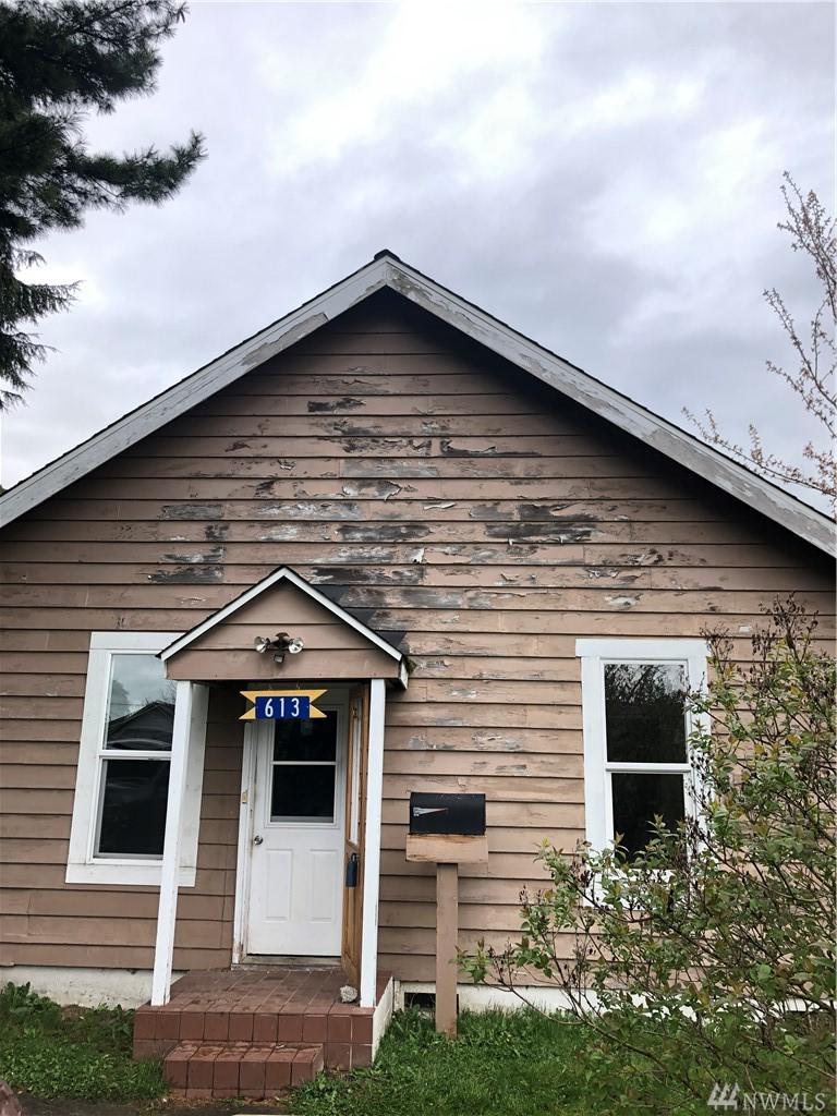 613 Rio Vista Ave - Photo 1