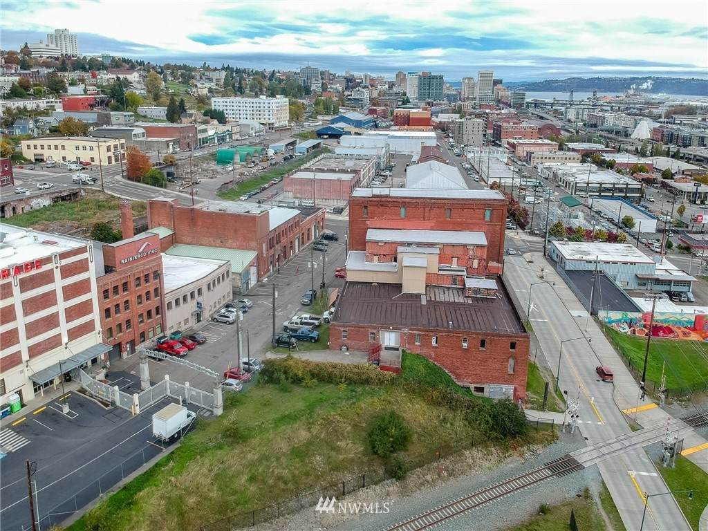 2509 Holgate Street - Photo 1