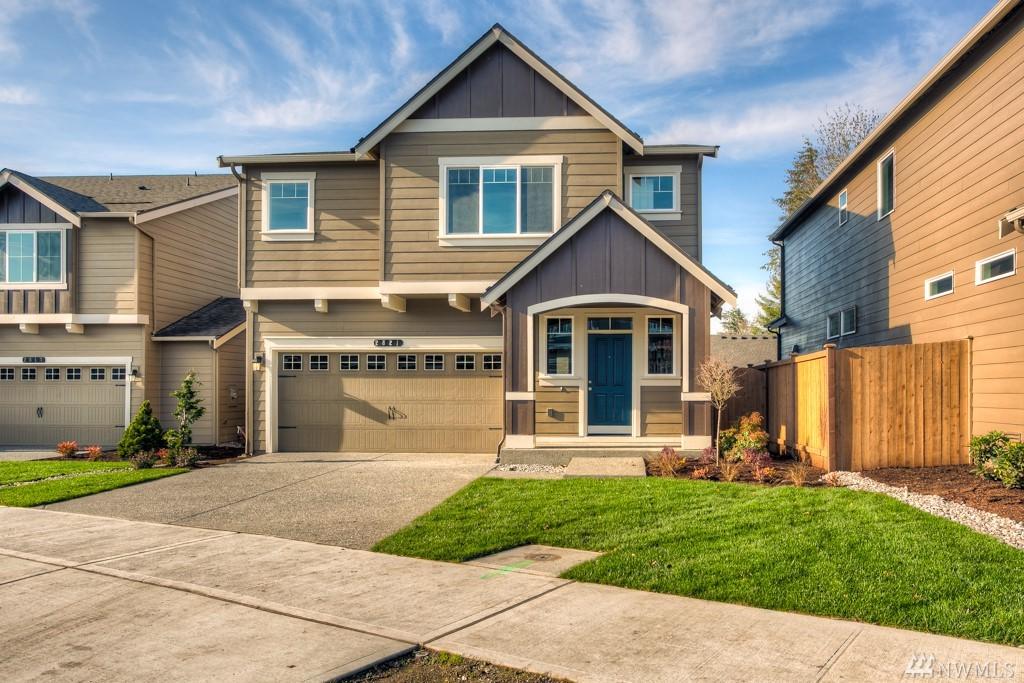 706 101ST Ave - Photo 1