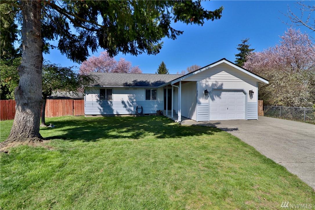 1711 Meadow Dr - Photo 1