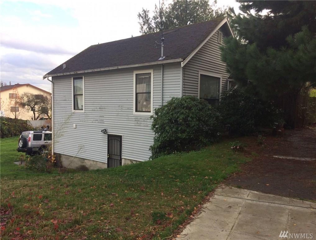 1800 18th Ave - Photo 1