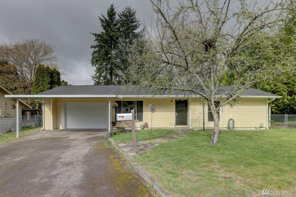 3525 Gillette Ave - Photo 1