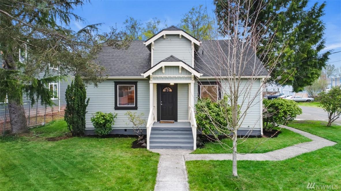 1402 47th Ave - Photo 1