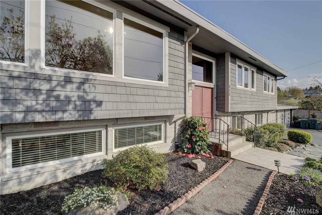 820 9th Ave - Photo 1