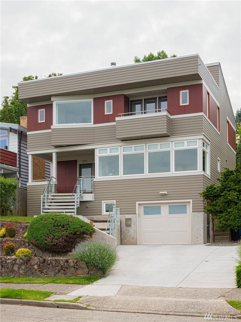 1511 36th Ave - Photo 1