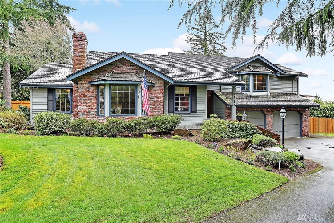 3223 84th Ave - Photo 1