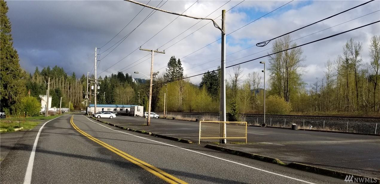 5061 Deming Rd - Photo 1