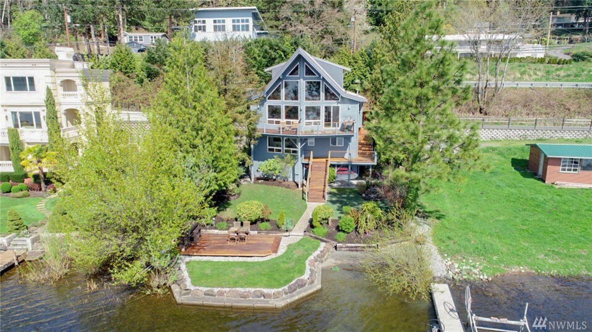 3861 Lake Sammamish Pkwy - Photo 1