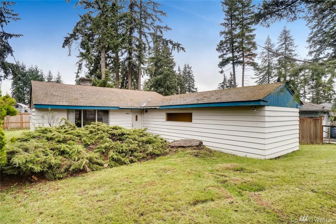 19003 60th Ave - Photo 1
