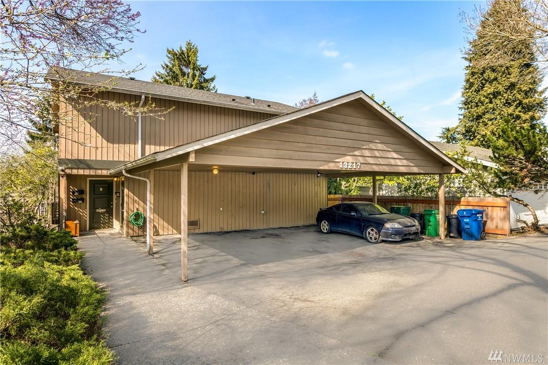 13217 35th Ave - Photo 1