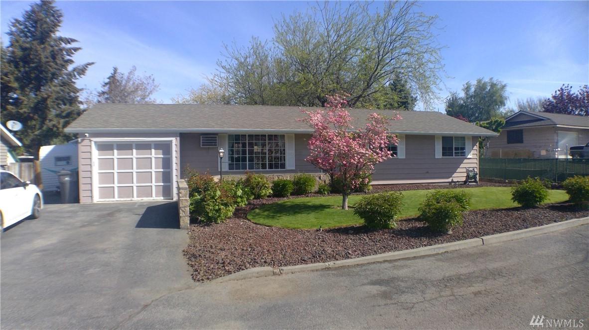 1109 Carolyn St - Photo 1