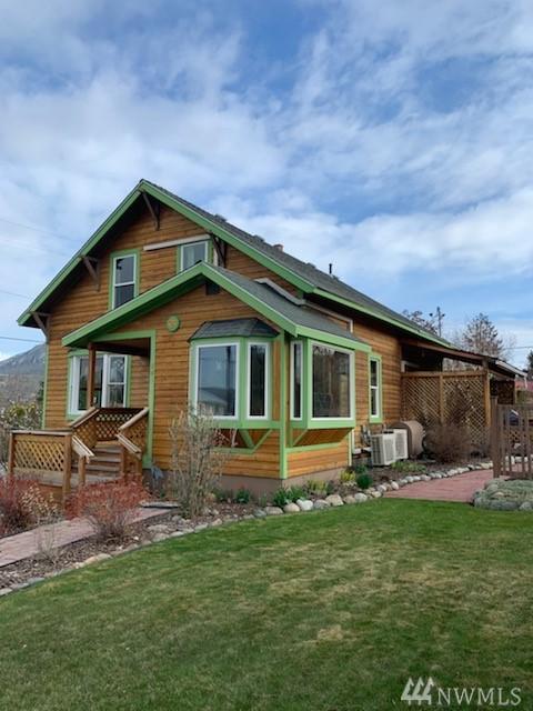 203 Third St - Photo 1