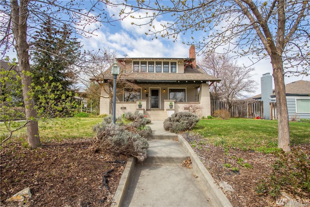 120 Emerson Ave - Photo 1