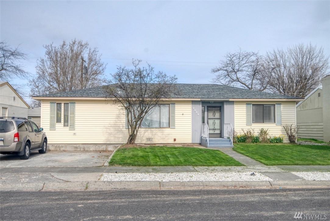 2624 Texas St - Photo 1