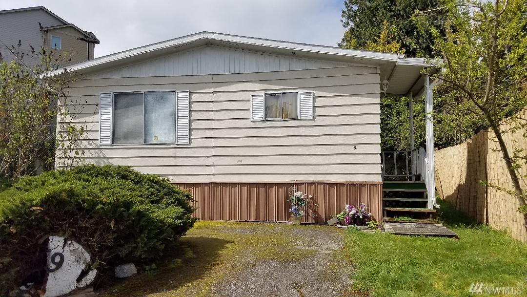 2020 Center Rd - Photo 1